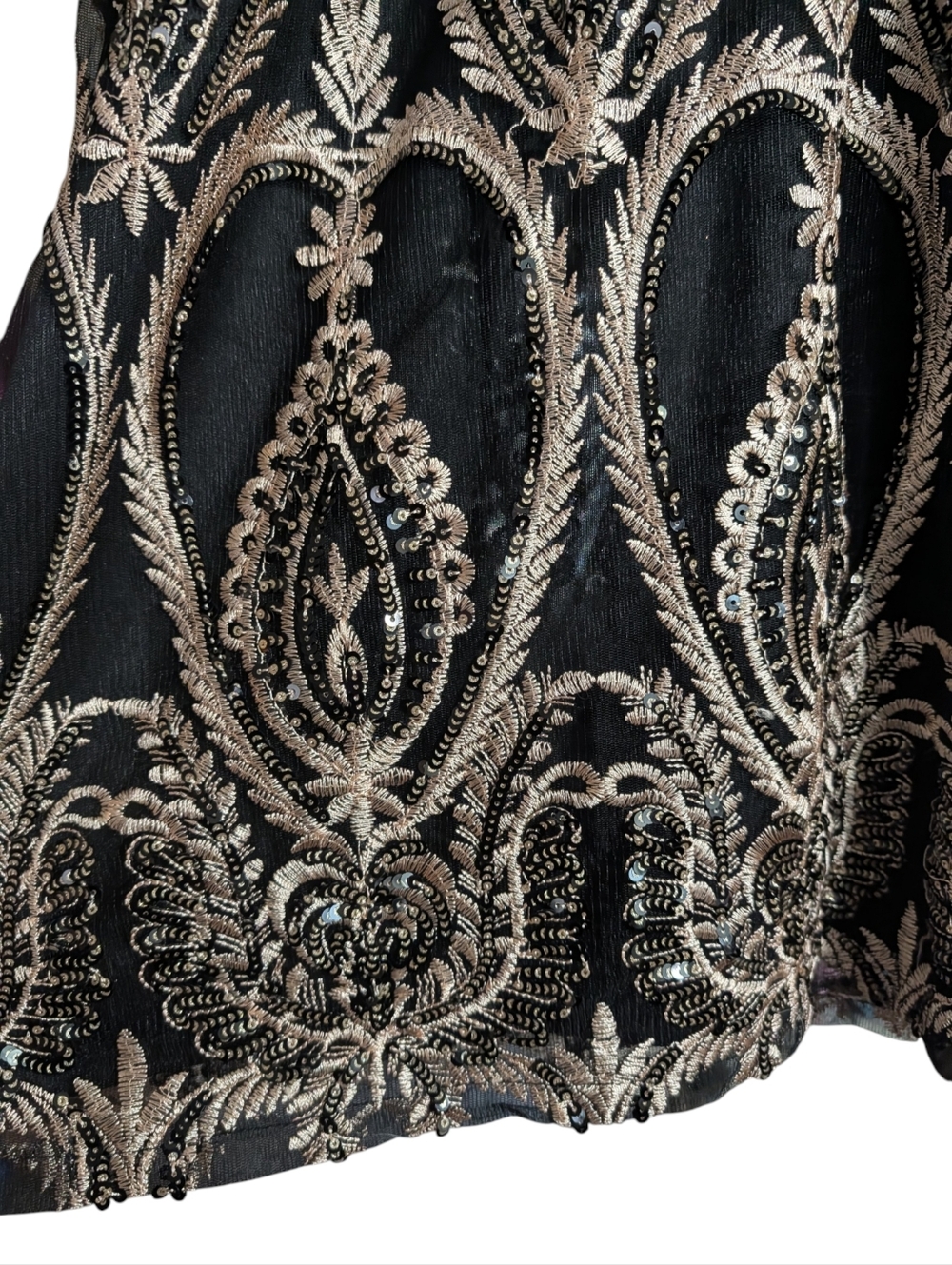 Boohoo Sequin Embroidered Mini Dress Black Gold Plunge Long Sleeve UK 22 US 18 - Picture 5 of 9